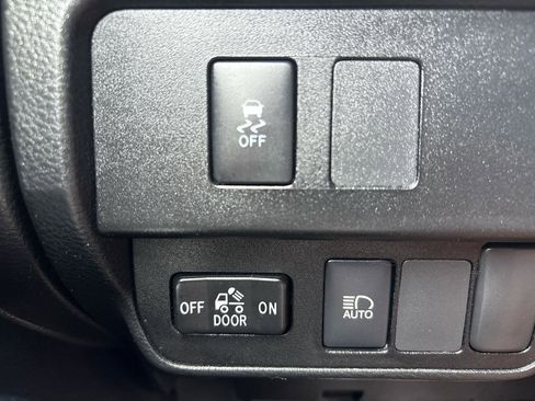 Used 2022 Toyota Tacoma SR5 image 15