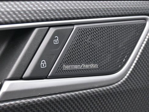 Used 2024 Volkswagen Atlas Cross Sport SEL Premium R-Line image 18