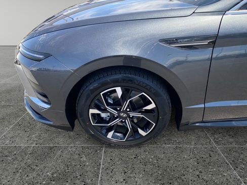Used 2025 Hyundai Sonata SEL FWD image 14