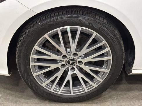 Used 2021 Mercedes-Benz CLA 250 4MATIC image 14