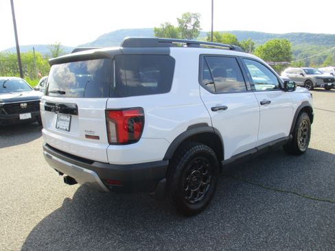 Certified 2026 Honda Passport TrailSport Elite image 5