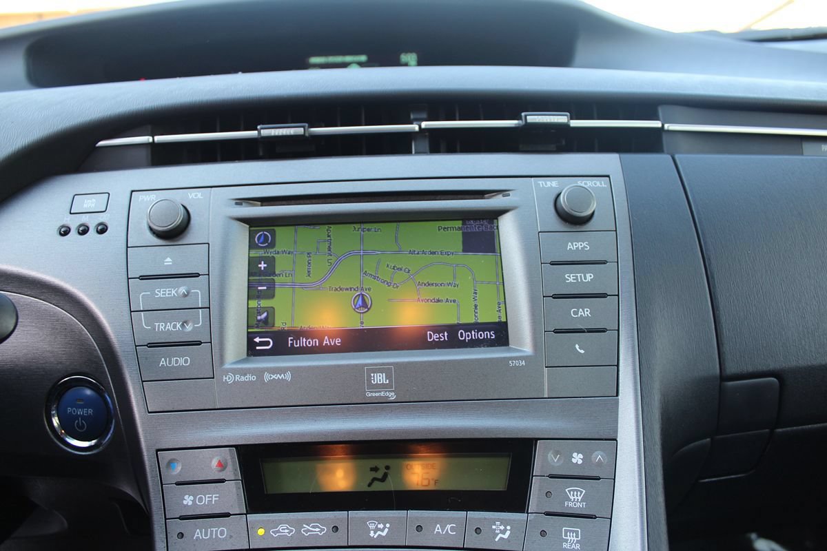 Used 2014 Toyota Prius Four FWD image 25