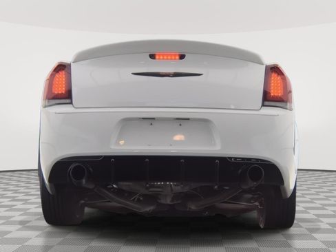 Used 2019 Chrysler 300 S w/ S Model Appearance Package RWD image 15
