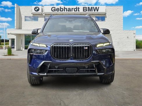 New 2026 BMW X7 M60i image 2