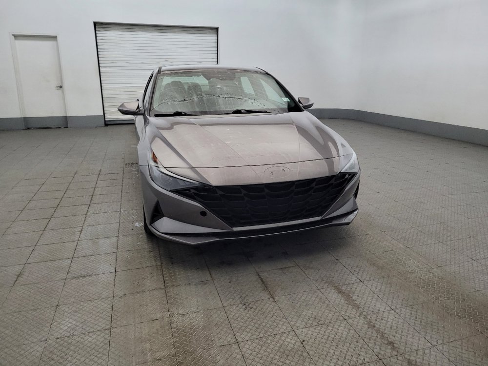 Used 2023 Hyundai Elantra SEL FWD image 14
