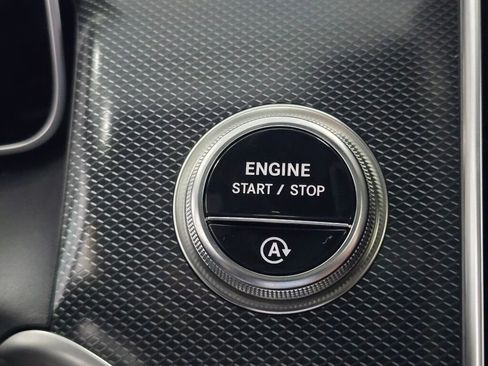 New 2025 Mercedes-Benz GLC 300 4MATIC image 26