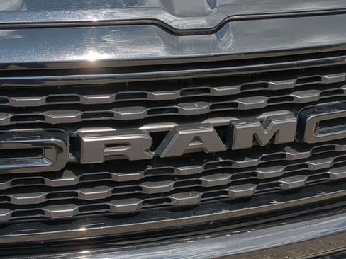 Used 2023 RAM 1500 Big Horn AWD/4WD image 12
