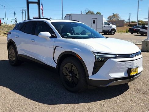 New 2026 Chevrolet Blazer EV LT image 2