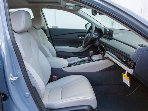 New 2026 Honda Accord EX-L image 14