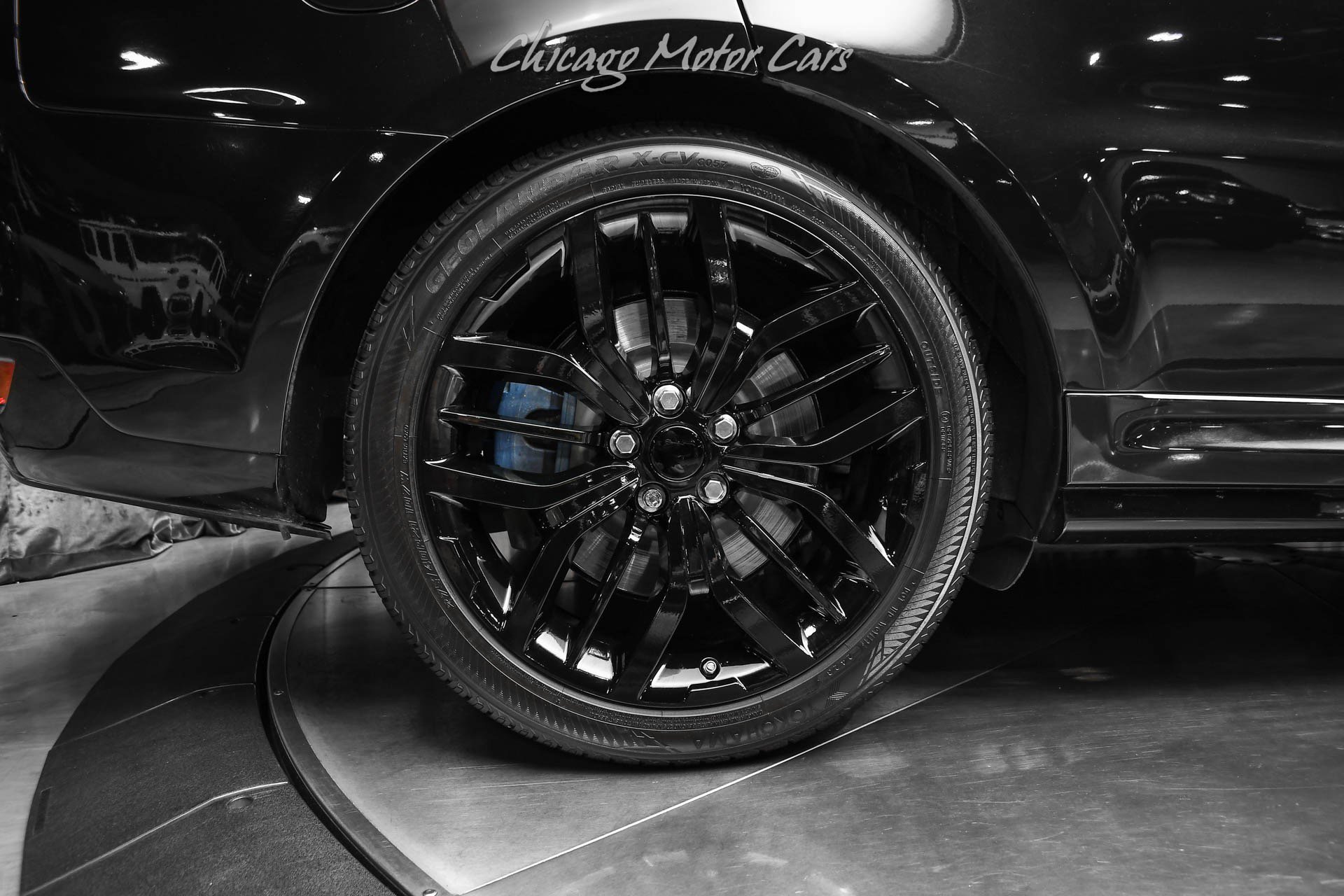 Used 2016 Land Rover Range Rover Sport SVR AWD/4WD image 54