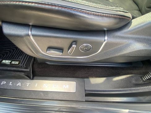 Certified 2018 Ford F150 Platinum w/ Equipment Group 701A Luxury AWD/4WD image 10