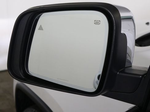 Used 2021 Jeep Grand Cherokee Limited w/ Premium Lighting Group AWD/4WD image 33