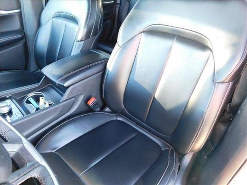 Used 2024 Jeep Grand Cherokee Limited 4xe AWD/4WD image 9