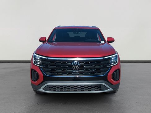 Used 2024 Volkswagen Atlas Cross Sport SE image 8