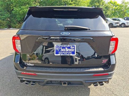Certified 2020 Ford Explorer ST w/ Premium Technology Package AWD/4WD image 5