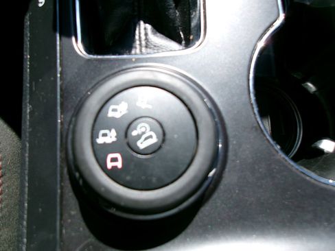 Used 2019 Ford Explorer Sport w/ Equipment Group 401A image 16