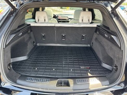 Used 2024 Cadillac XT4 Sport AWD/4WD image 19
