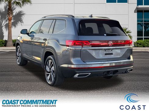 Used 2024 Volkswagen Atlas SE image 8