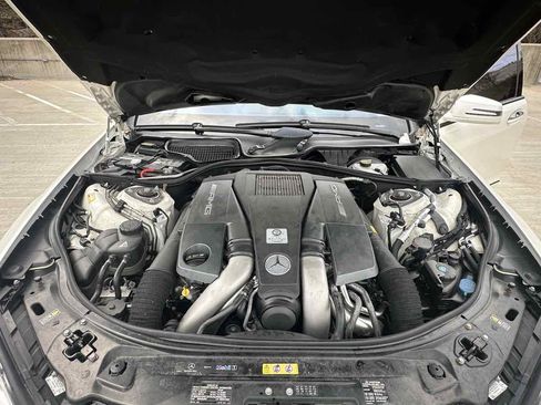 Used 2013 Mercedes-Benz S 63 AMG image 22