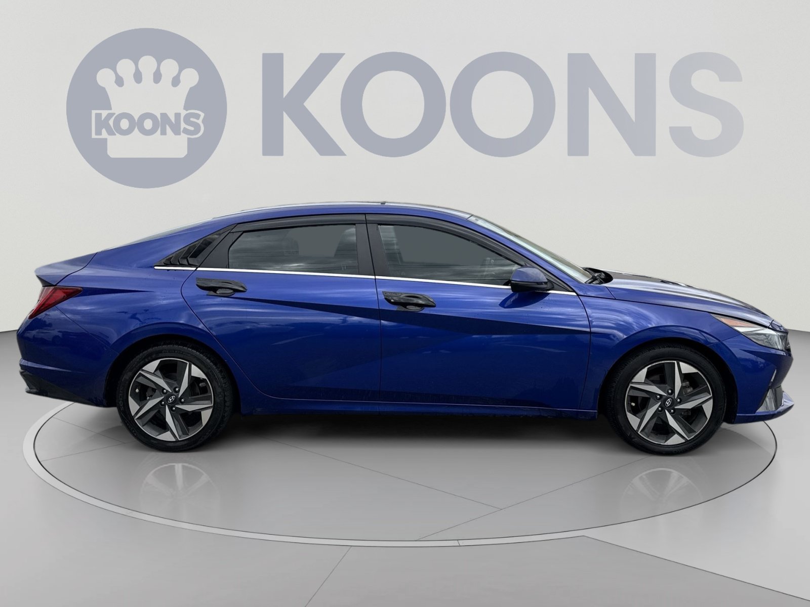 Used 2023 Hyundai Elantra Limited FWD image 8