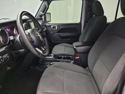 Used 2018 Jeep Wrangler Unlimited Sport S AWD/4WD image 17