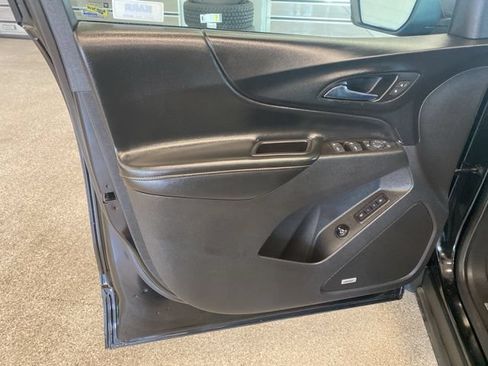 Used 2020 Chevrolet Equinox Premier AWD/4WD image 27