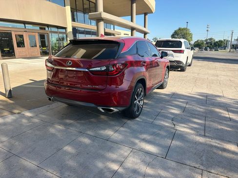 Used 2018 Lexus RX 350 FWD w/ Premium Package image 3