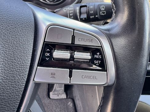 Used 2021 Kia Telluride EX w/ EX Premium Package image 18