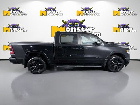 Used 2022 RAM 1500 Laramie w/ Night Edition AWD/4WD image 4