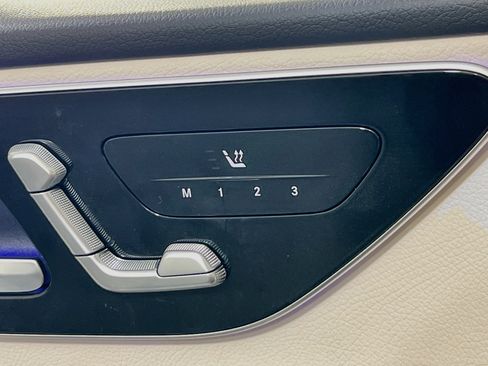 Used 2024 Mercedes-Benz C 300 4MATIC Sedan image 21