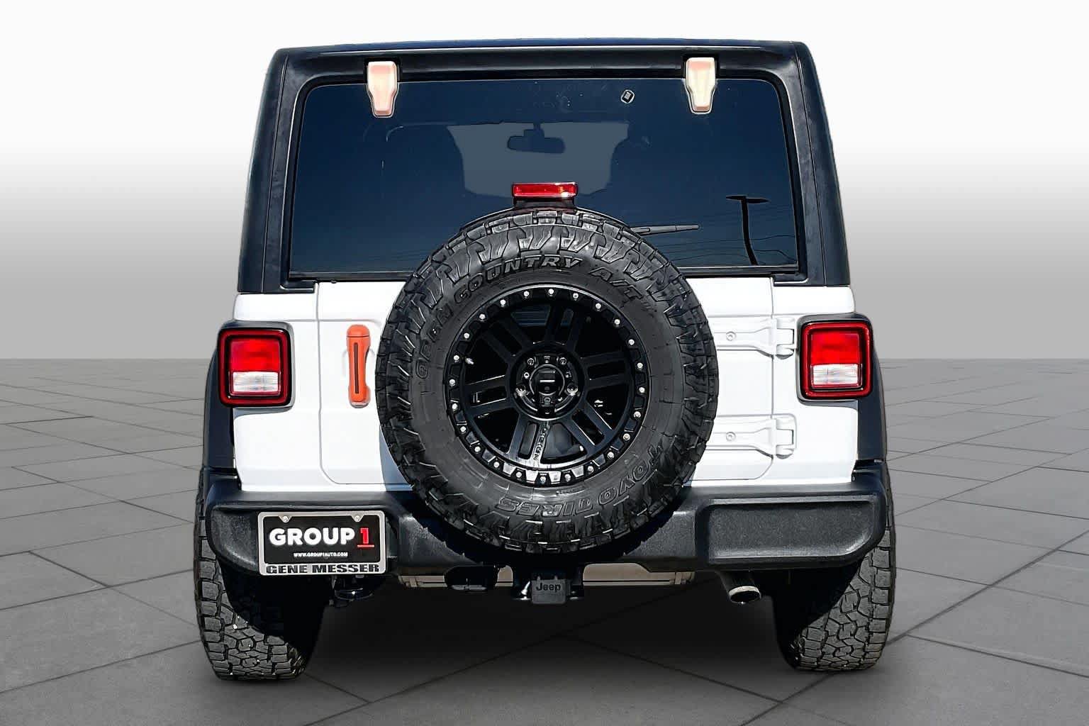 Used 2022 Jeep Wrangler Unlimited Sport AWD/4WD image 5