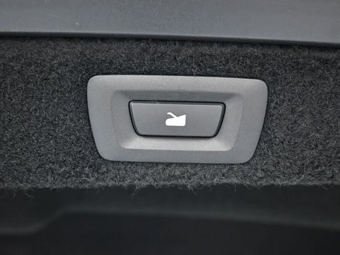 Used 2024 Lucid Air Grand Touring image 15