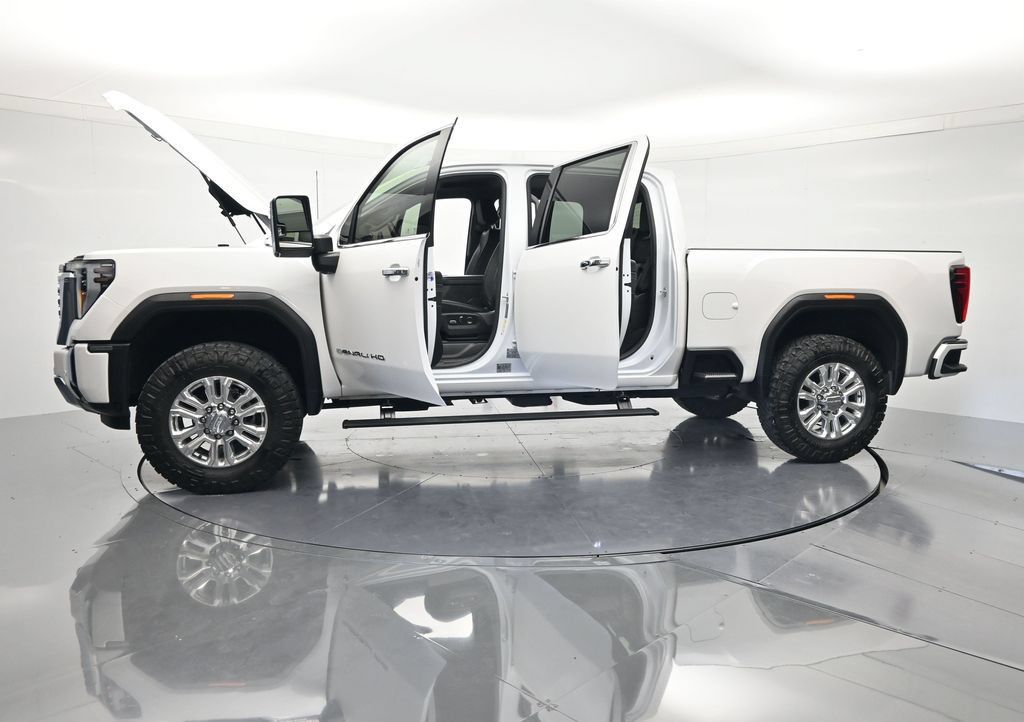 Certified 2025 GMC Sierra 2500 Denali w/ Technology Package AWD/4WD image 49