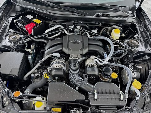 Certified 2025 Toyota GR86 Premium RWD image 10
