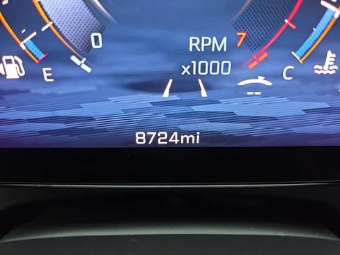 Used 2026 Chevrolet Traverse RS AWD/4WD image 33