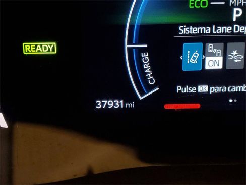 Certified 2025 Toyota Camry SE image 24