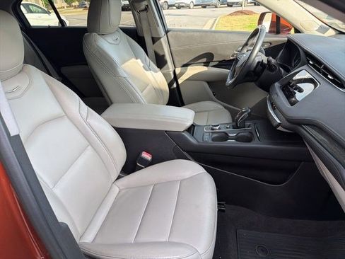 Used 2019 Cadillac XT4 Premium Luxury w/ Enhanced Visibility Package image 23