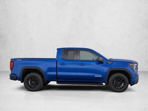 Used 2023 GMC Sierra 1500 Elevation w/ X31 Off-Road Package AWD/4WD image 8