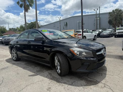 Used 2015 Mercedes-Benz CLA 250 image 3