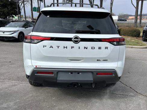 New 2026 Nissan Pathfinder SL w/ SL Premium Package AWD/4WD image 6