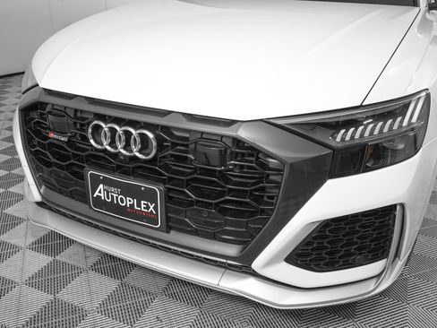 Used 2022 Audi RS Q8 AWD/4WD image 29