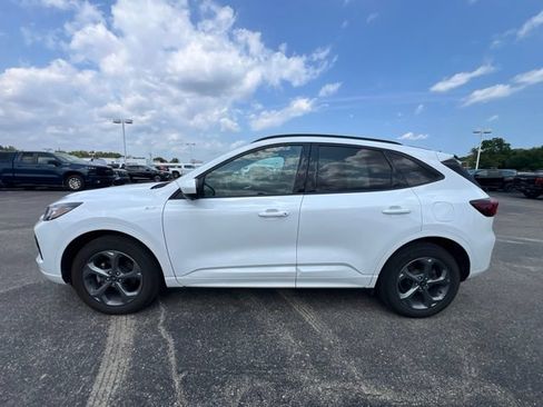 Used 2023 Ford Escape ST-Line Select w/ Tech Pack #2 AWD/4WD image 9