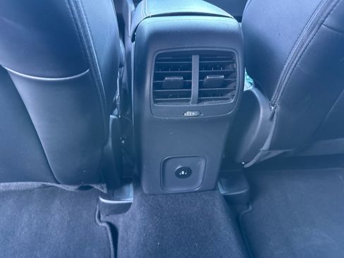 Used 2025 Ford Escape ST-Line image 7