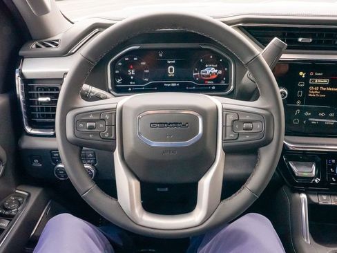 New 2026 GMC Sierra 3500 Denali w/ Denali Reserve Package image 34