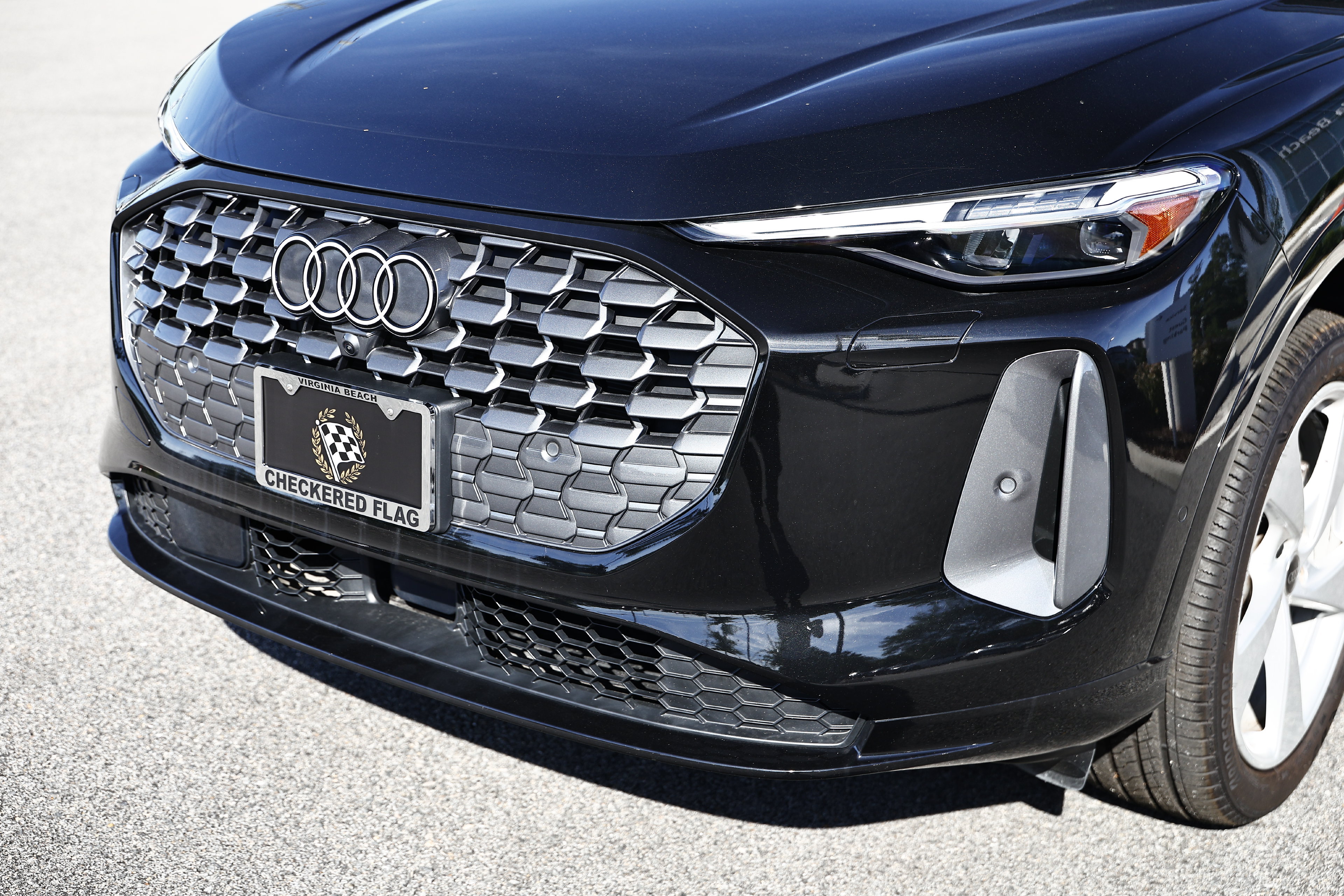 Certified 2025 Audi Q5 Premium Plus w/ Premium Plus AWD/4WD image 12
