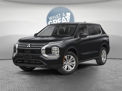 New 2025 Mitsubishi Outlander ES
