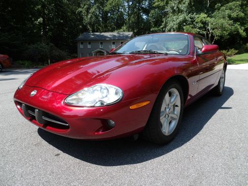 Used 1997 Jaguar XK8 Coupe RWD image 21