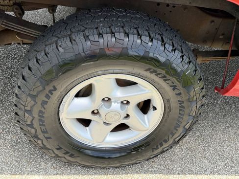 Used 1999 Dodge Ram 1500 Truck 2WD Regular Cab image 23
