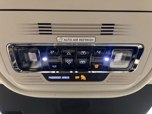 New 2026 Lincoln Aviator AWD image 24