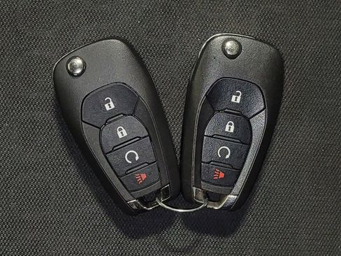 Used 2021 Chevrolet Trax LS w/ Tint and Cruise Package FWD image 32
